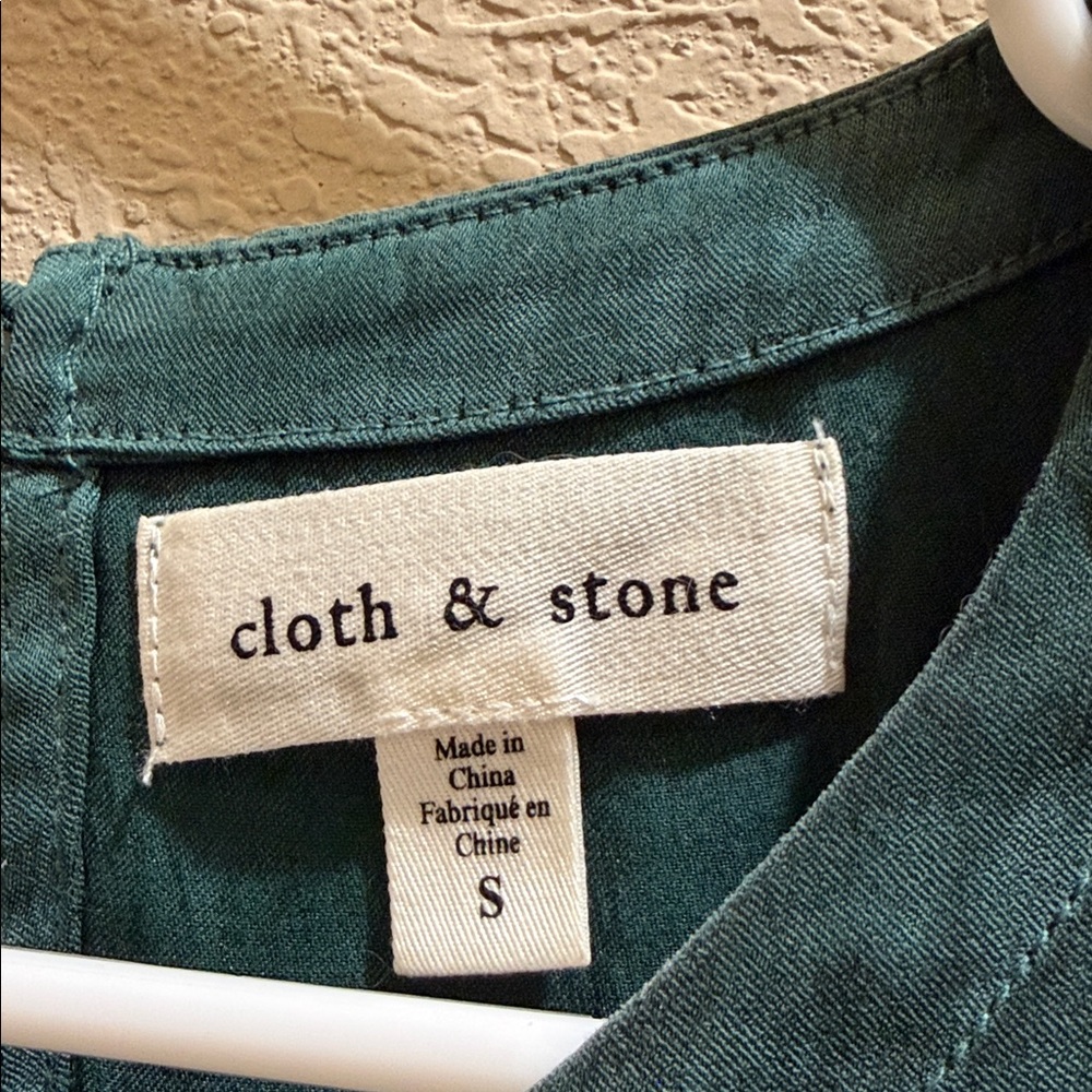 cloth & stone green blouse top shirt Small